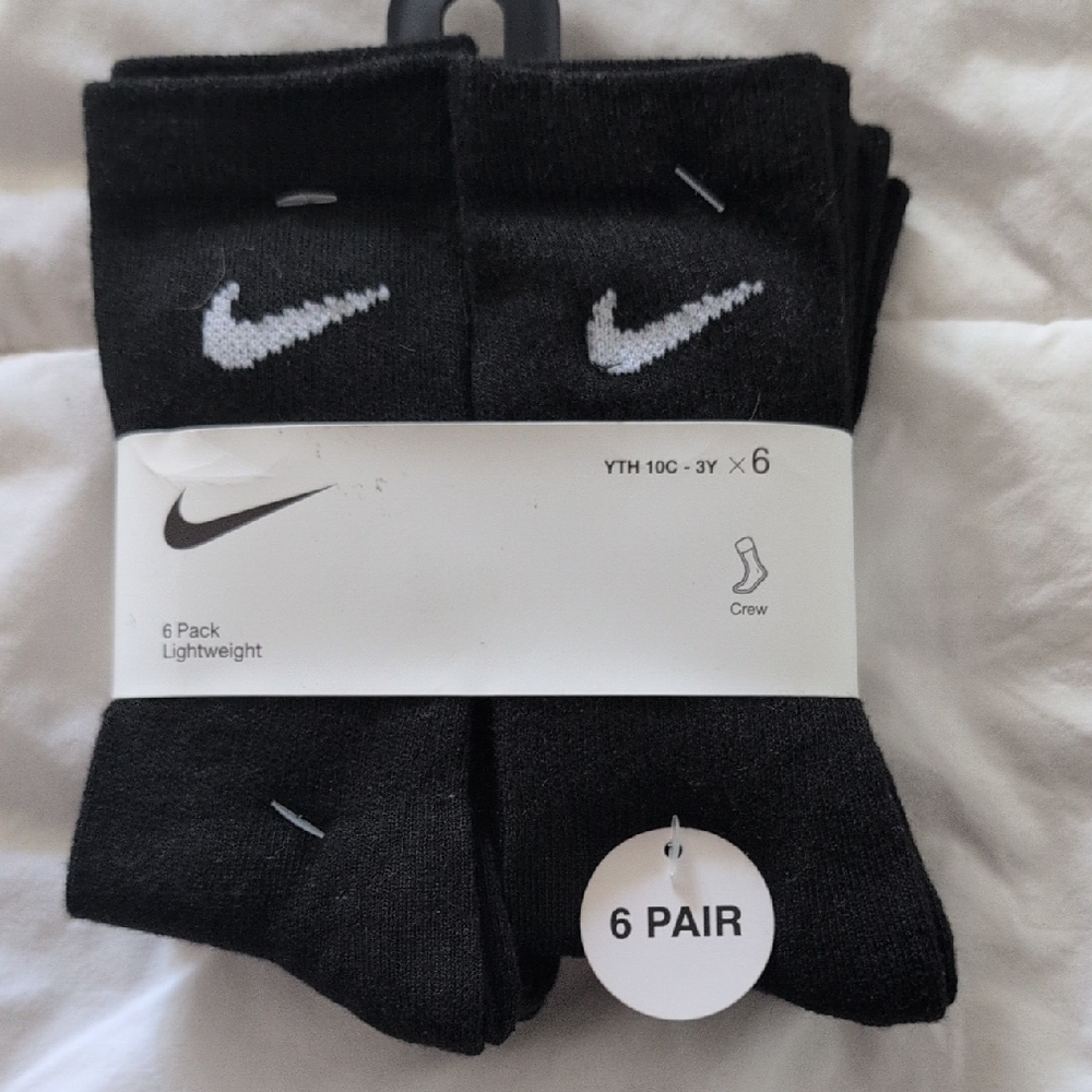 Nike Black and White Crew Socks - 6 Pair
